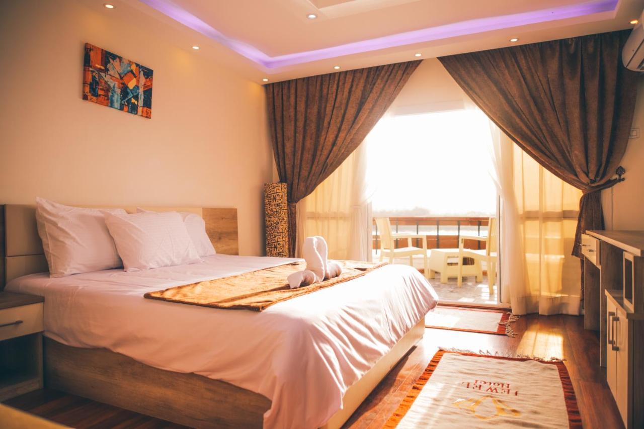 Jewel Maadi Cabins And Club Cairo Ngoại thất bức ảnh