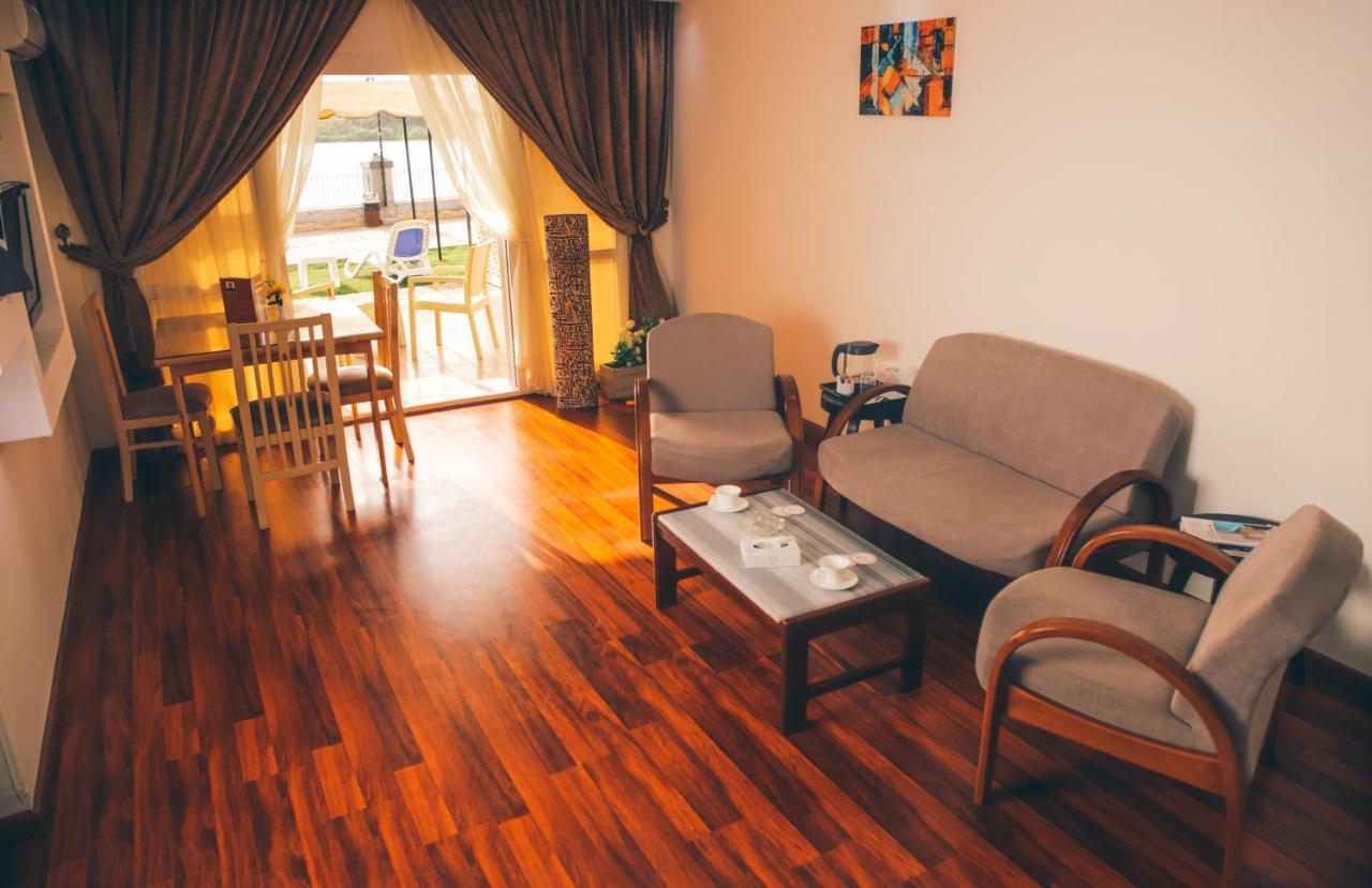 Jewel Maadi Cabins And Club Cairo Ngoại thất bức ảnh